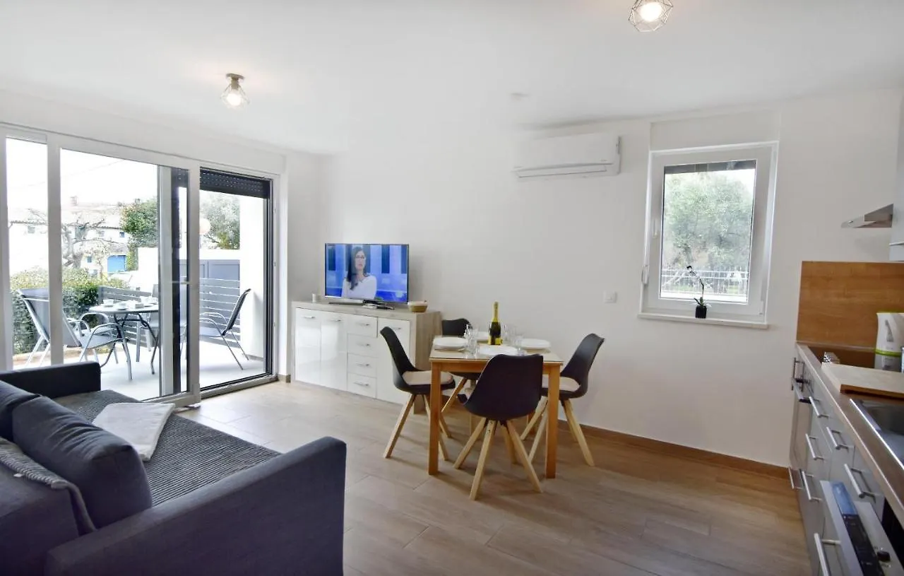 Apartments With A Parking Space Zambratija, Umag - 21176 Savudrija Croatia